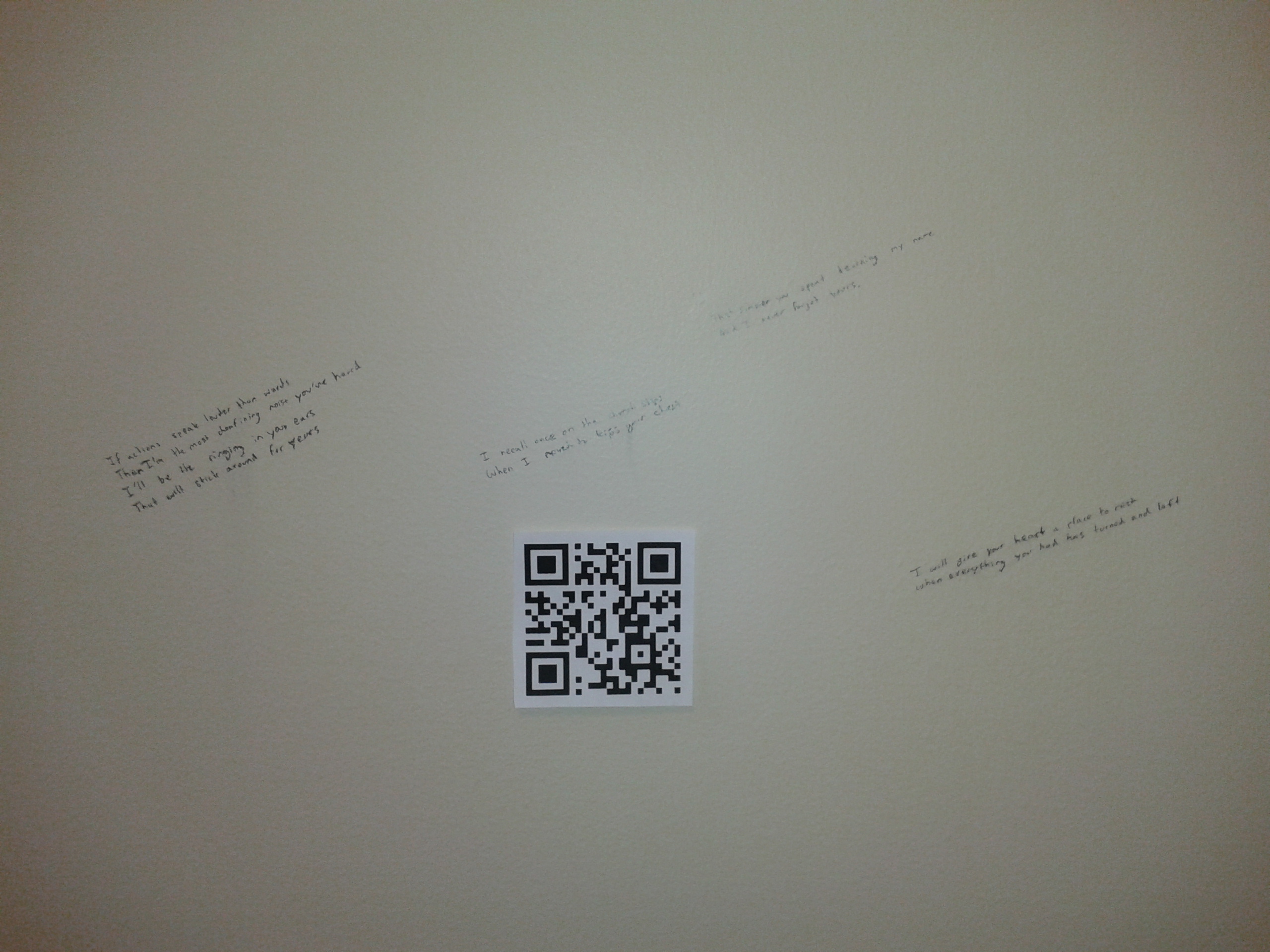 QR Writing on the Wall